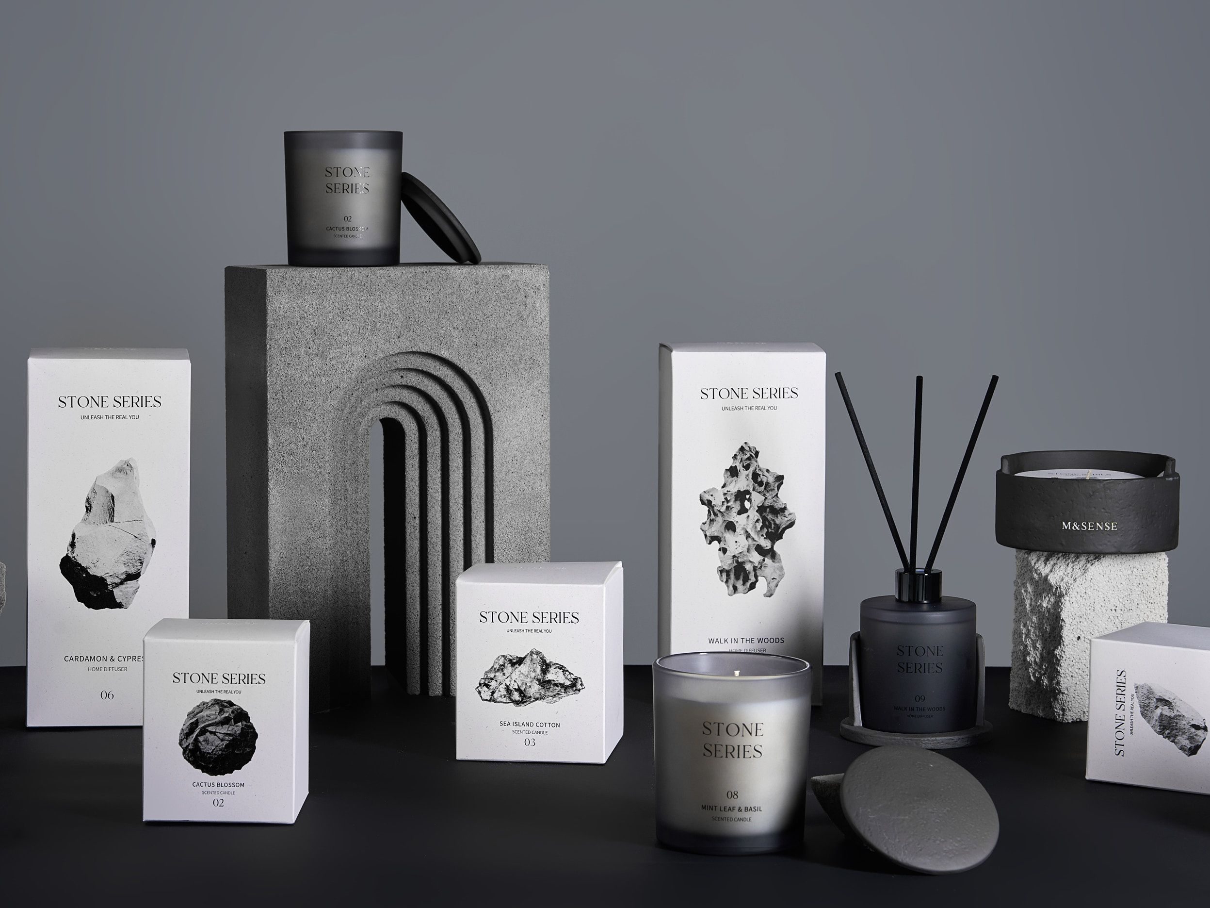 STONE SERIES SCENTED CANDLE