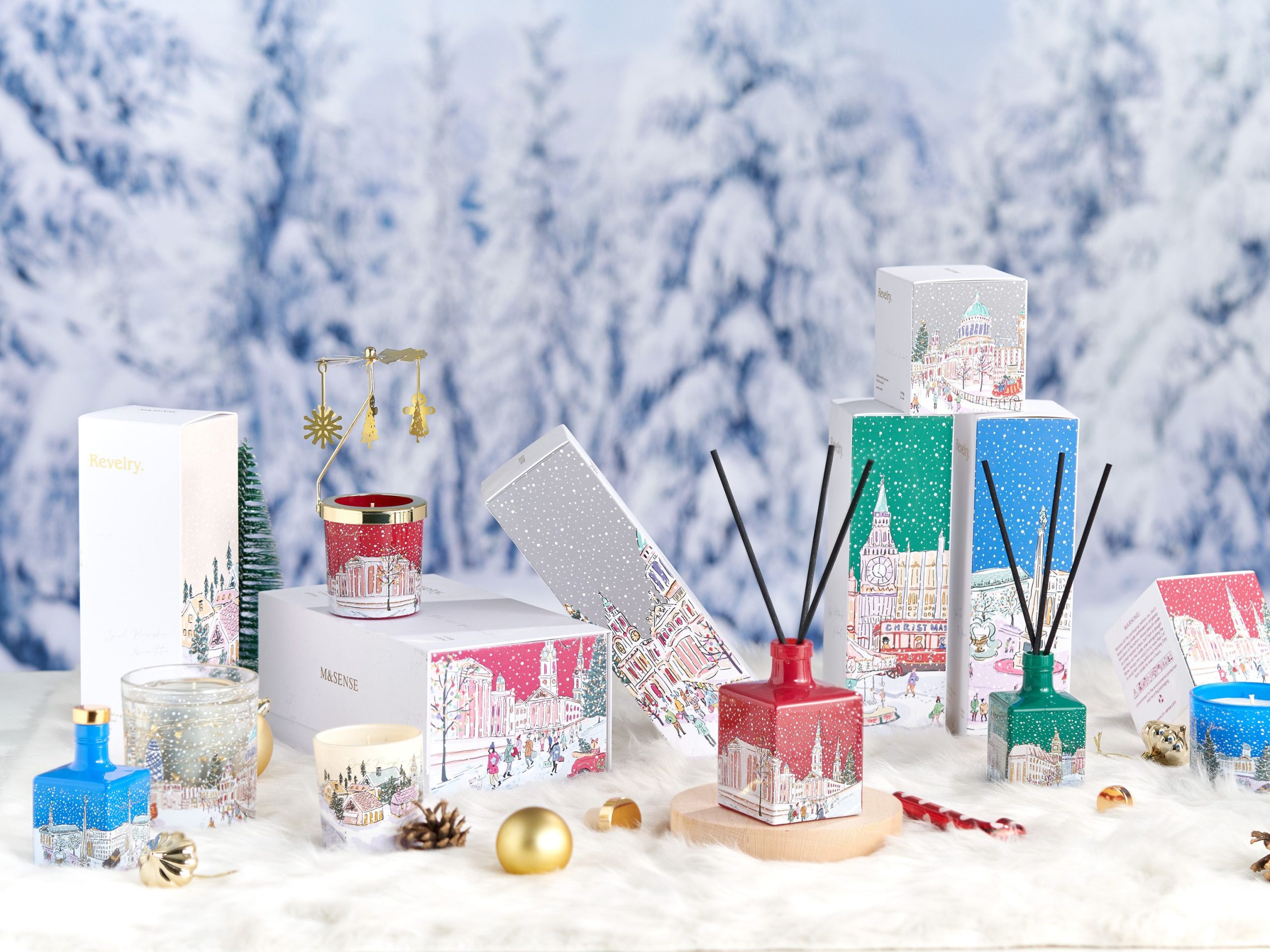 CHRISTMAS SNOW COLLECTION SCENTED CANDLE1